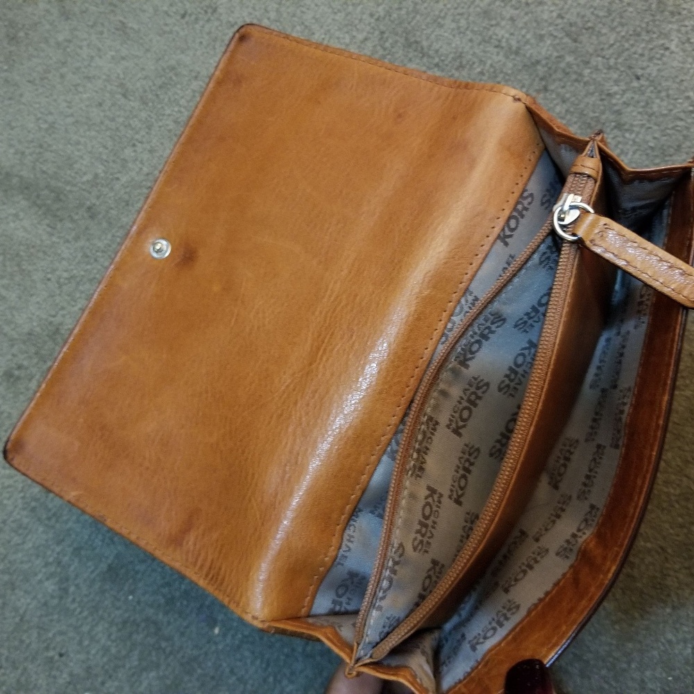 MK wallet